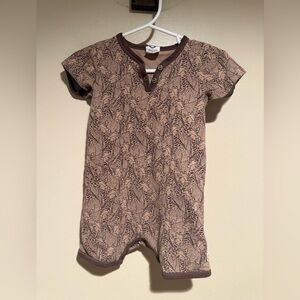 Musli by green cotton summer suit giraffe print